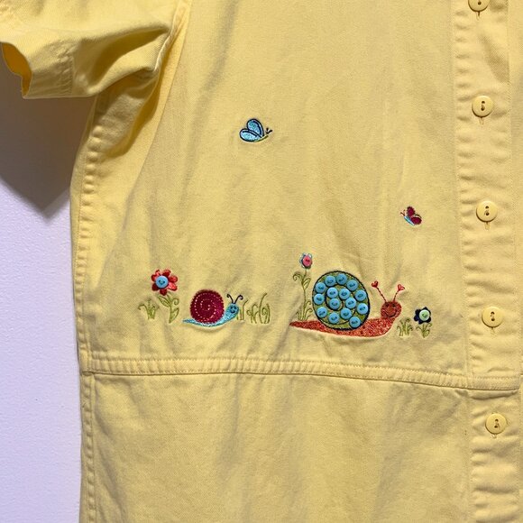 CJ Banks Womens Embroidered Top Size X (14W) Yellow Snails Whimsical Art Teacher - Picture 4 of 8